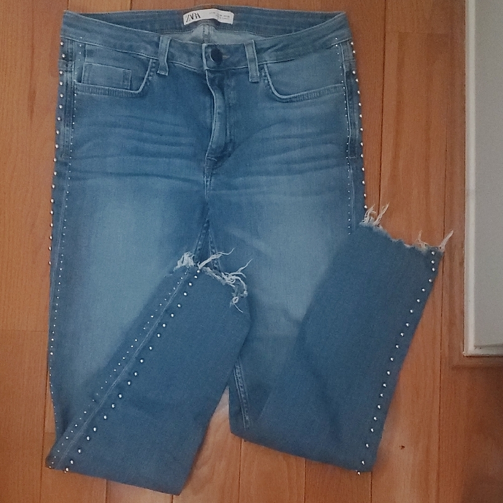 Zara Light Blue Studded Cropped Jeans